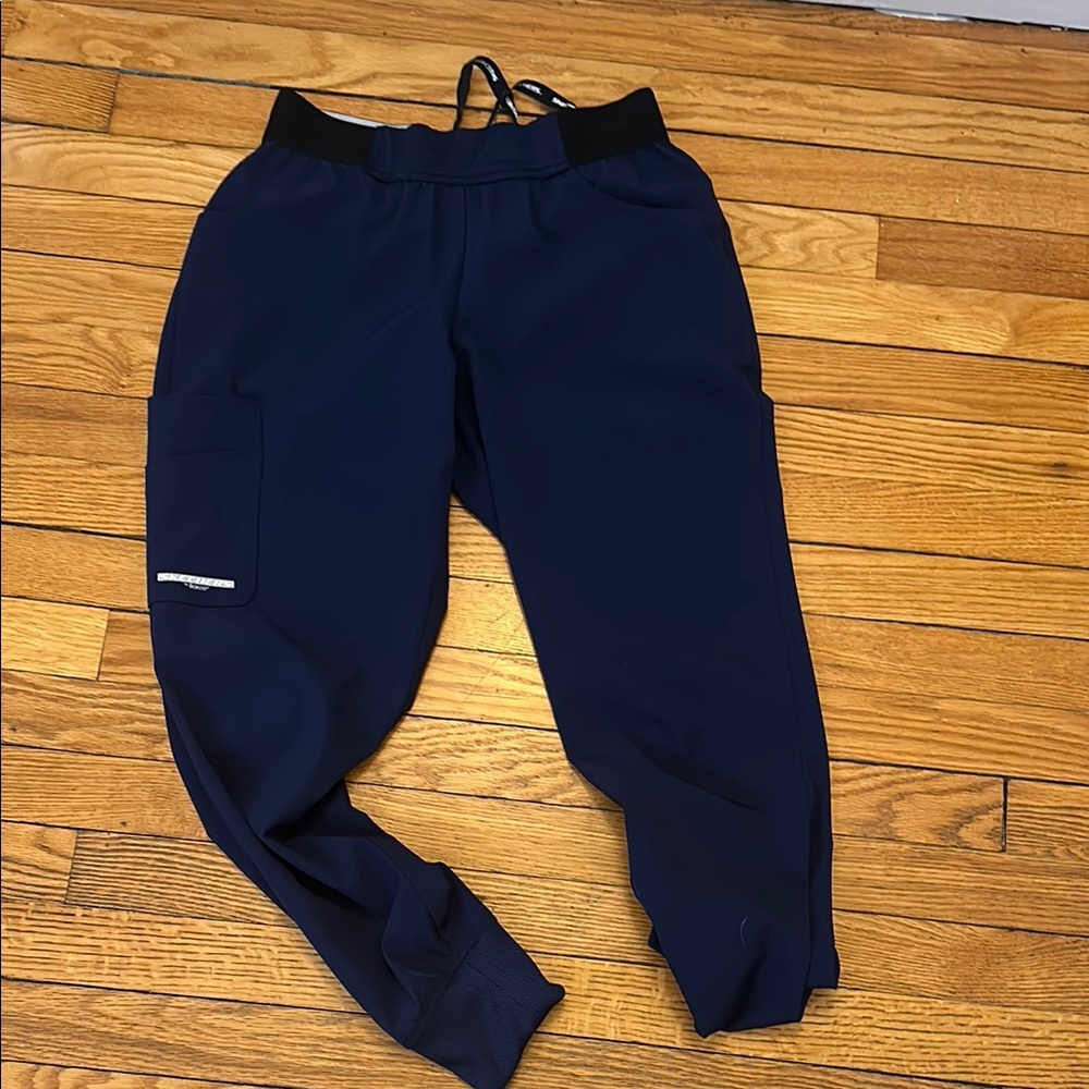 Navy jogger scrub pants
